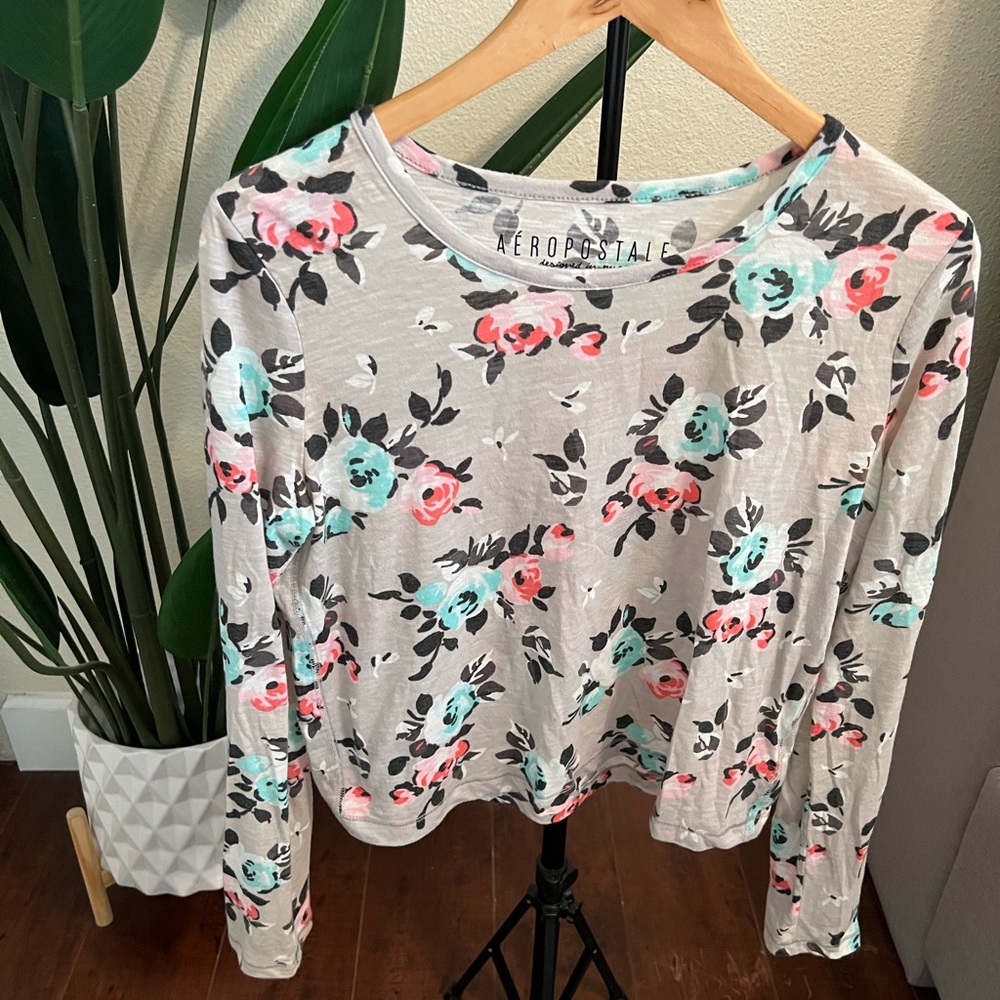 Junior Long Sleeve Flower Print